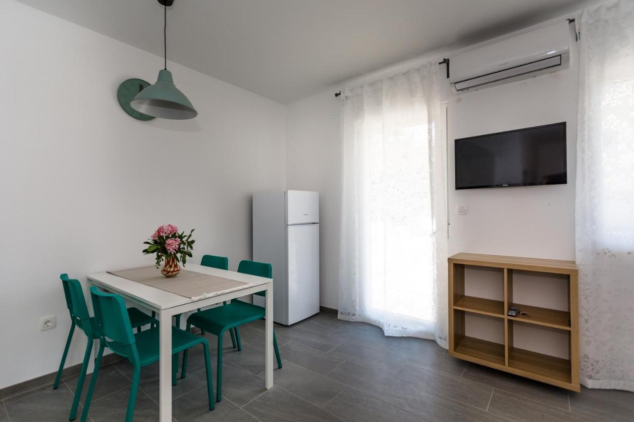 Golden Island Apartments Krk Town Exterior photo